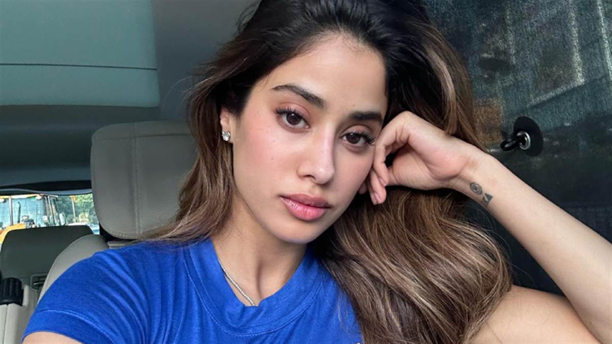 बांग्लादेश में हिंदू युवक को जिंदा जलाया तो भड़कीं Janhvi Kapoor, बोलीं - 'यही पाखंड हमें बर्बाद कर देगा'