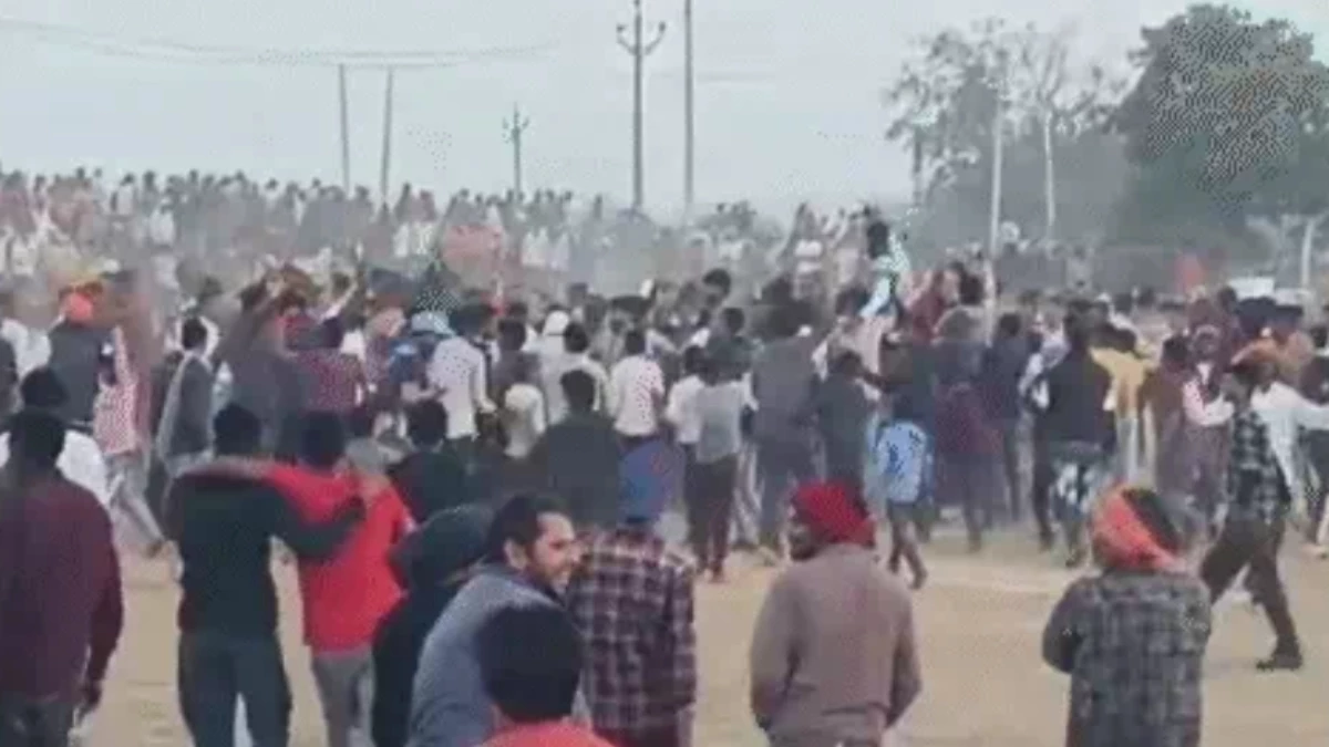 मैदान पर मुकाबला, दरवाजे पर बारात... दमोह में क्रिकेट टूर्नामेंट के बहाने समाज लिख रहा है अनाथ बेटियों का नसीब