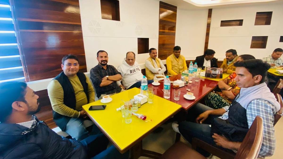 अपना दल (एस) के प्रदेश पदाधिकारियों ने मनाया 75वां गणतंत्र दिवस समारोह