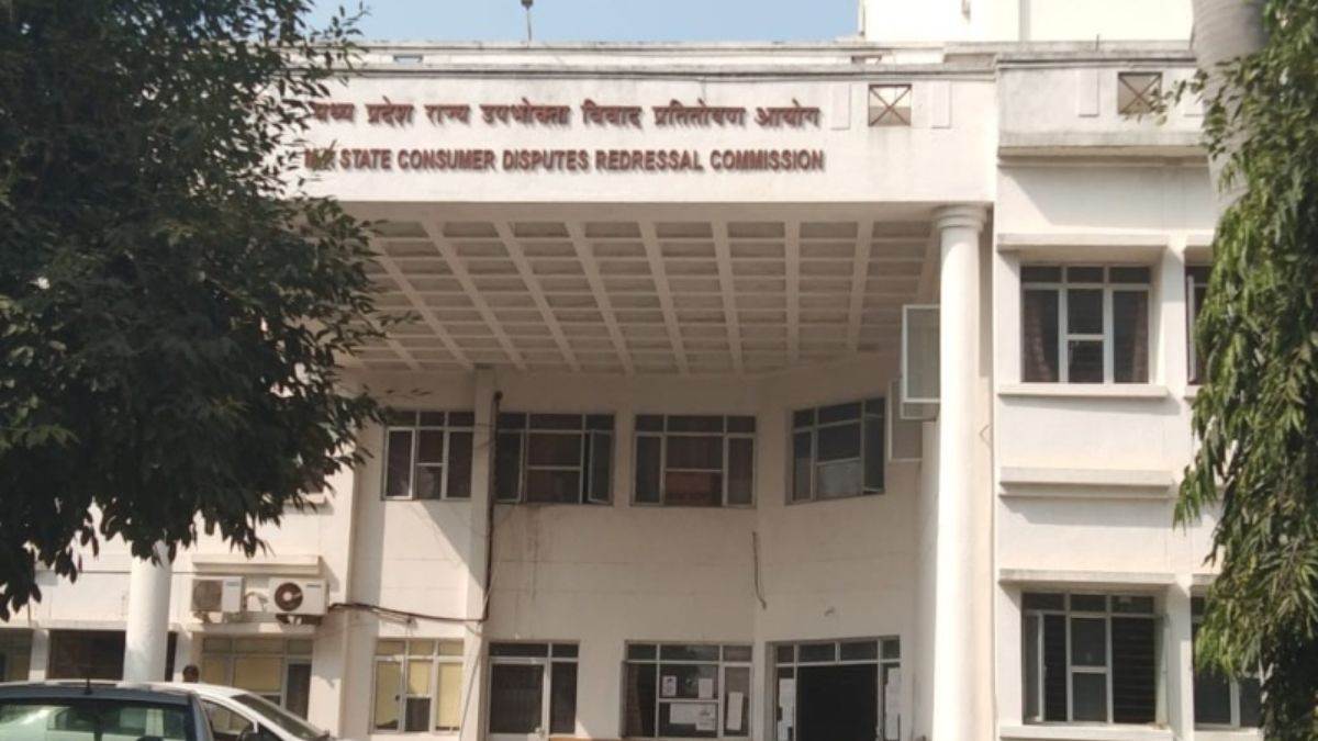 समय पर सूचना नहीं देने का बहाना बना क्लेम रोका, अब देना होगा 80 हजार का हर्जाना