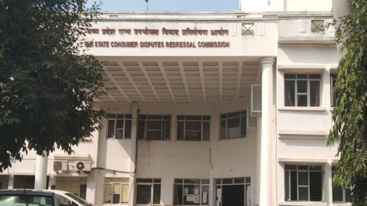 समय पर सूचना नहीं देने का बहाना बना क्लेम रोका, अब देना होगा 80 हजार का हर्जाना