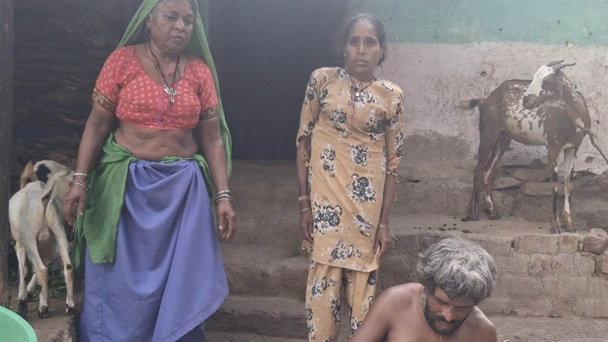 वोट के लिए आईडी तो बना दी, लेकिन जीवन के लिए न आधार दिया न आवास, आलीराजपुर में दिव्यांग परेशान