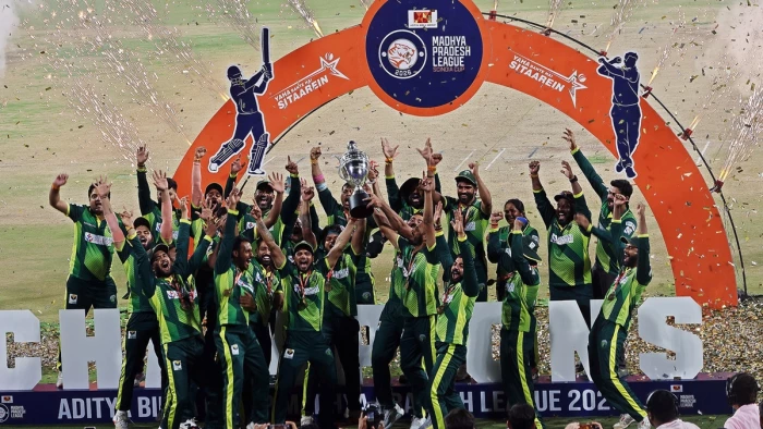MPL 2026: अपराजेय रहते चंबल घड़ियाल्स ने जीती मध्य प्रदेश लीग टी-20 टूर्नामेंट की ट्रॉफी