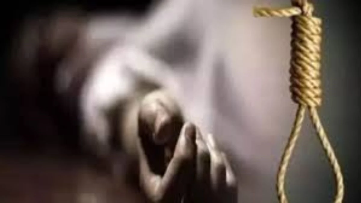 मोबाइल की लत ने ली मासूम की जान, Free Fire खेलने से रोका तो लगा ली फांसी