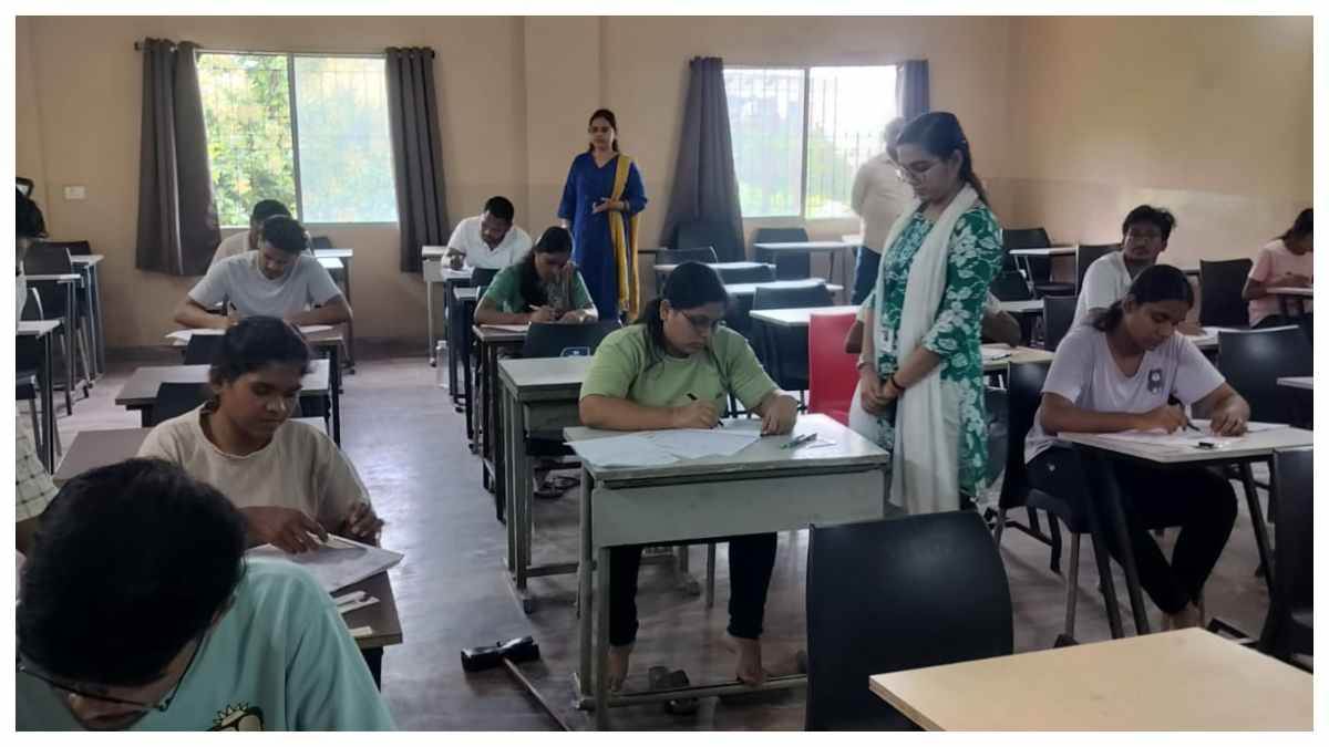 छग का पहला रामसर साइट कौन सा है? रामटेकरी मंदिर किसने बनवाया? व्यापमं परीक्षा में पूछे गए ऐसे सवाल, गणित रहा कठिन