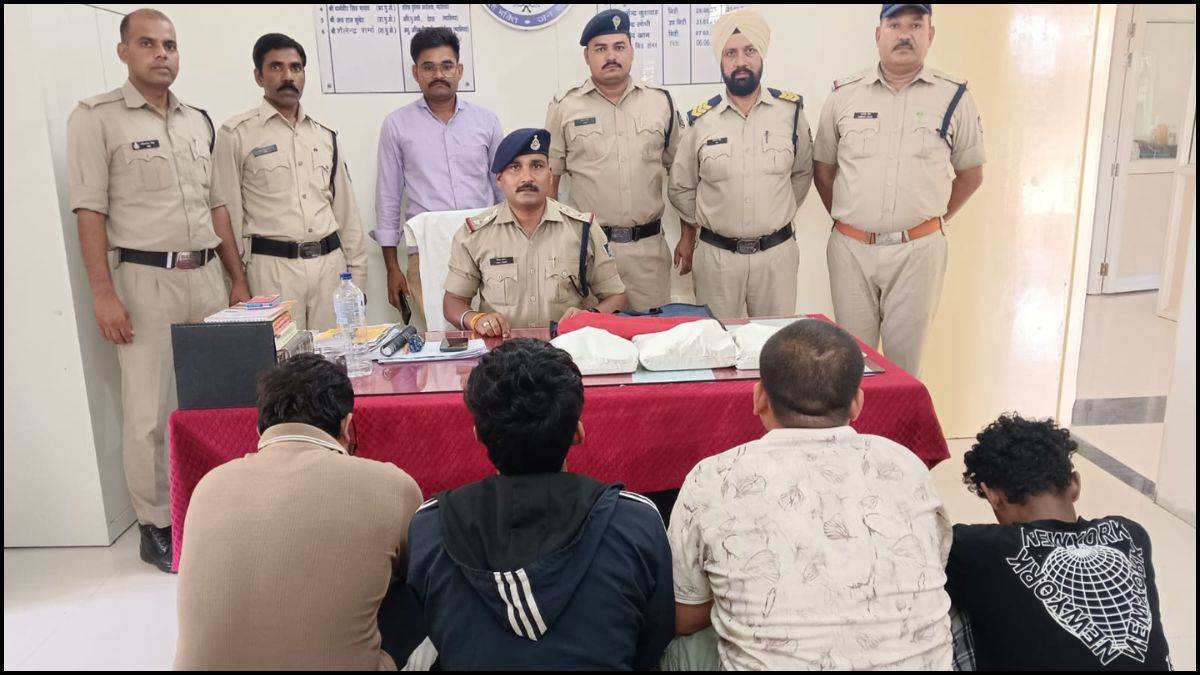 अमेरिकी नागरिकों से ठगी का मामला... नौकरी के लालच में बने महाठग, डाटा खरीदकर बनाते थे शिकार, 4 आरोपी भेजे गए जेल