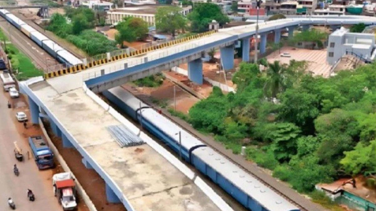 भोपाल के 90 डिग्री ओवरब्रिज मामले में ठेकेदार को हाई कोर्ट से राहत, मैनिट प्रोफेसर करेंगे जांच
