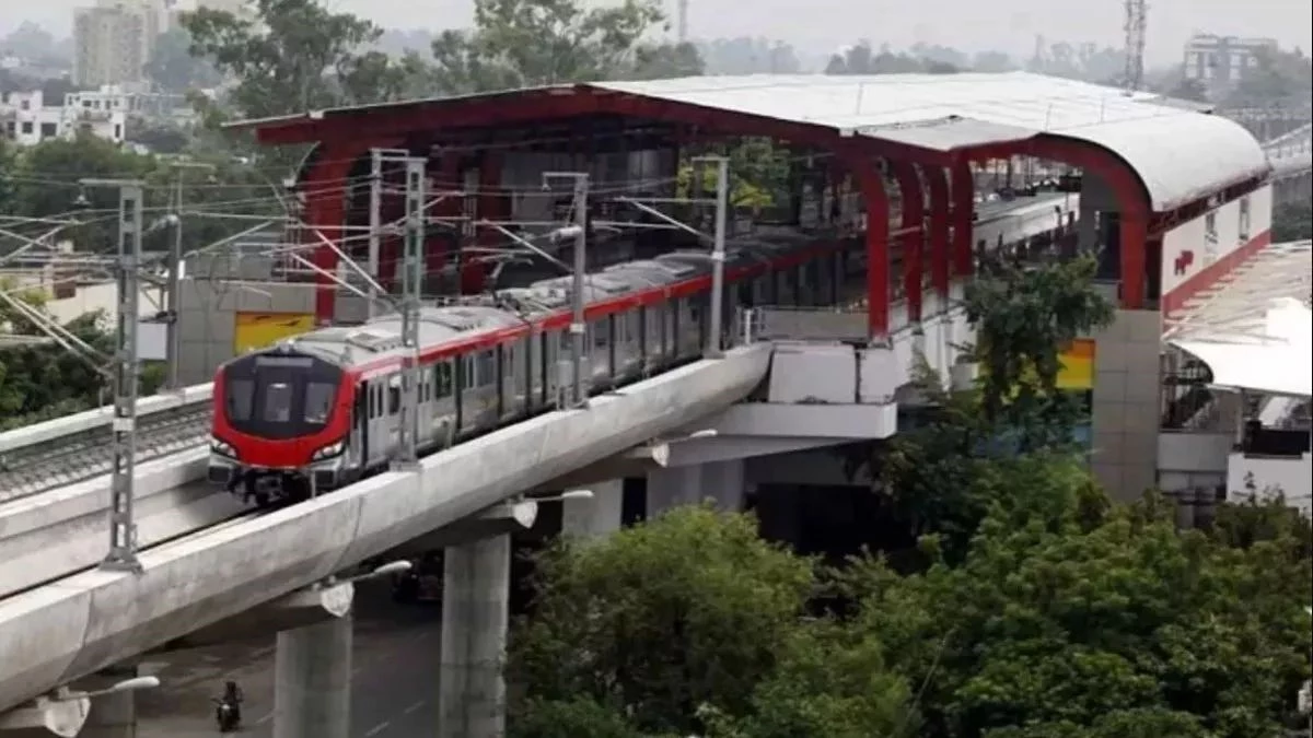 UPMRC और Uber की पार्टनरशिप: लखनऊ मेट्रो से बाइक राइड बुकिंग पर मिलेगा 50 प्रतिशत डिस्काउंट