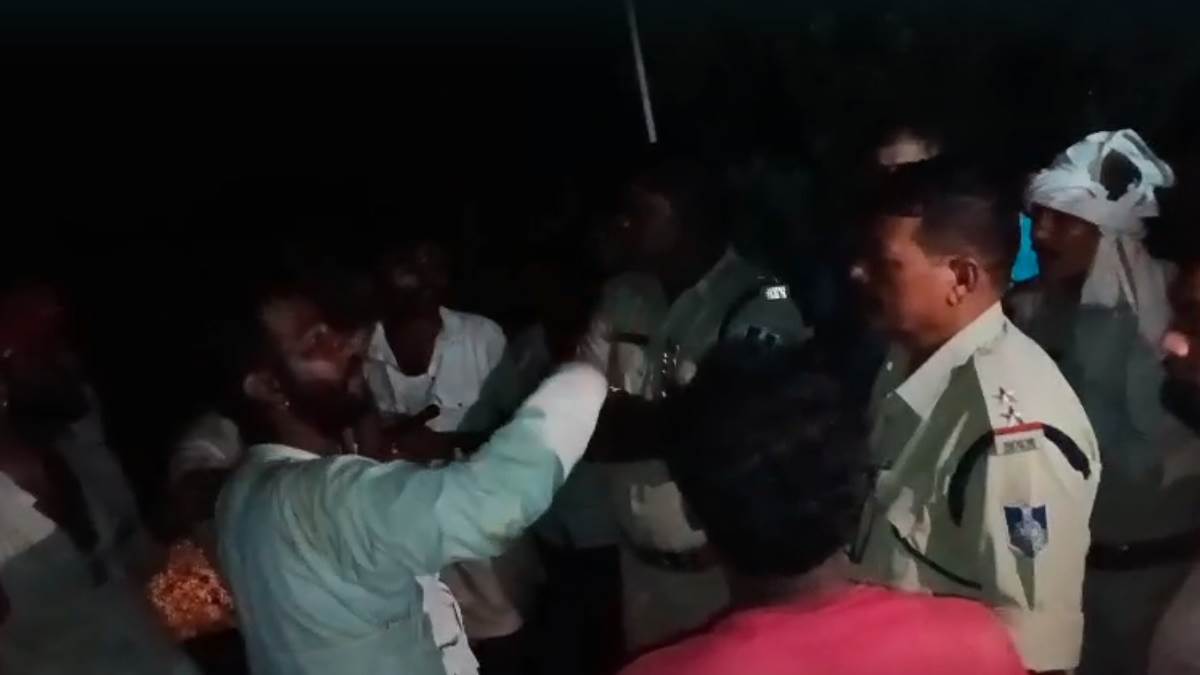 खंडवा के धारूखेड़ी में चरवाहों और पारदी समाज के लोगों के बीच विवाद में तीन लोग घायल, हमले में 24 भेड़ों की भी मौत