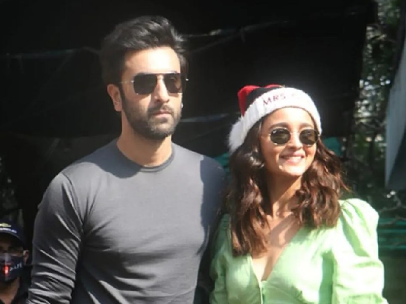 Ranbir Kapoor Alia Bhatt Marriage Are they going to get married took a  break from work reached Jodhpur