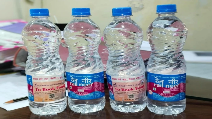 Vande Bharat: बिलासपुर-नागपुर वंदे भारत के यात्रियों को अब मिलेगी आधा लीटर रेल नीर की