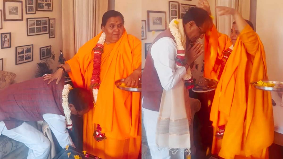 Madhya Pradesh News: सीएम शिवराज ने छुए पैर उमा ने विजयी भव का दिया आशीर्वाद - Madhya Pradesh News CM Shivraj touches feet Uma blesses Vijayi Bhava