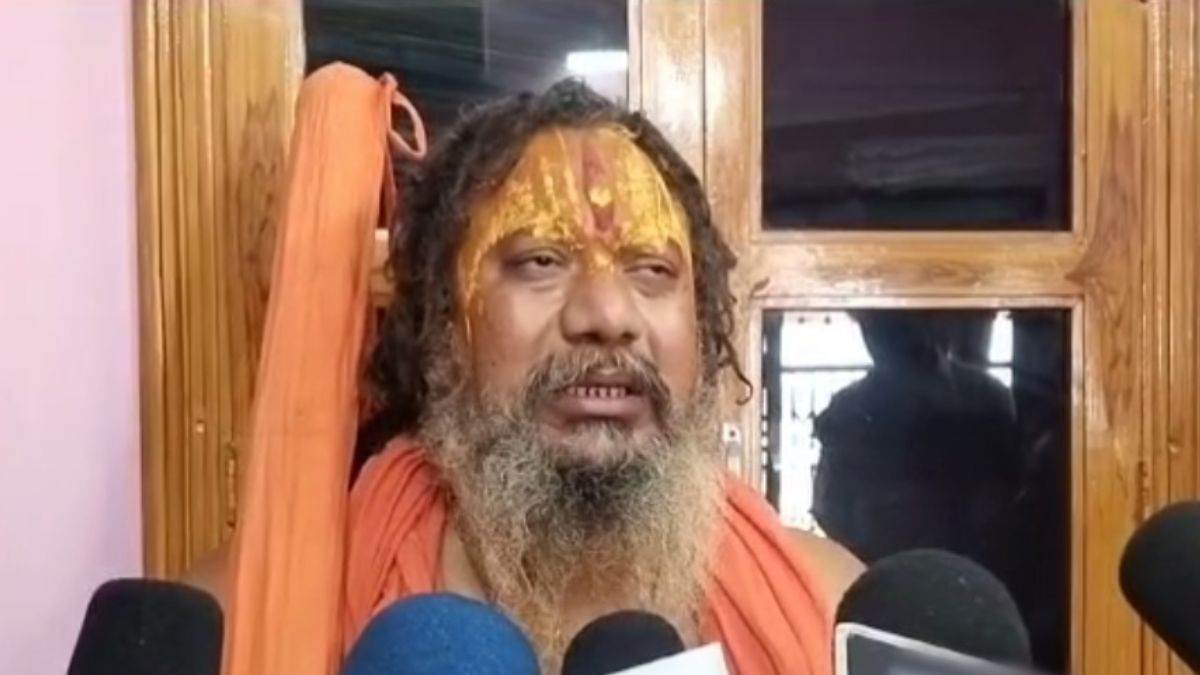 जगतगुरु परमहंस आचार्य का विवादित बयान, मुस्लिम लड़की हिंदू से शादी करें जन्‍नत मिलेगी