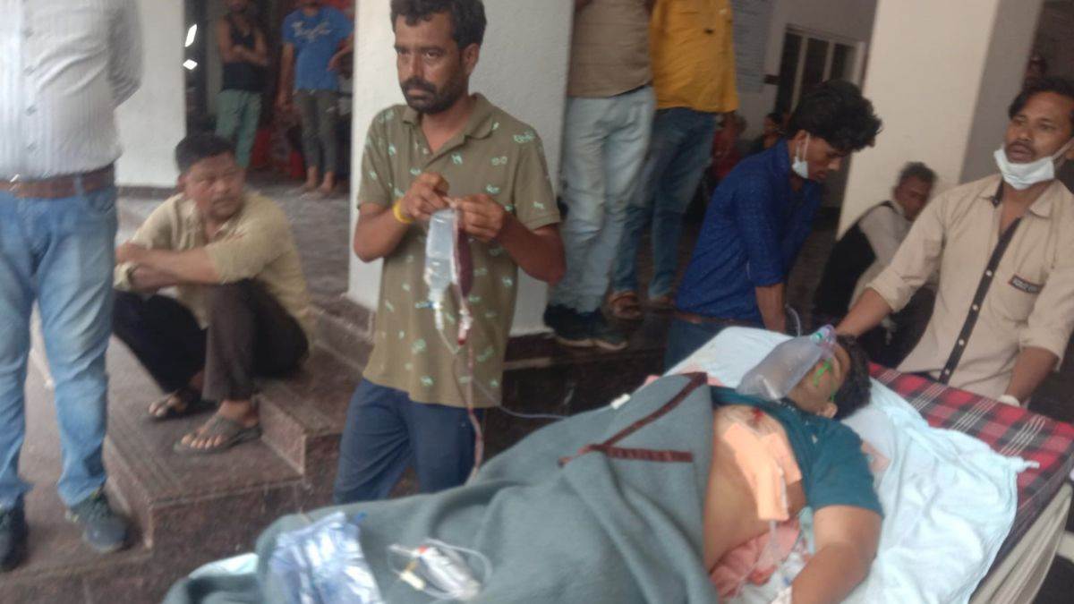 विदिशा में एसबीआई गोल्ड लोन फर्जीवाड़े की जांच के बीच बैंककर्मी ने खुद को मारी गोली, गंभीर हालत में भोपाल रेफर