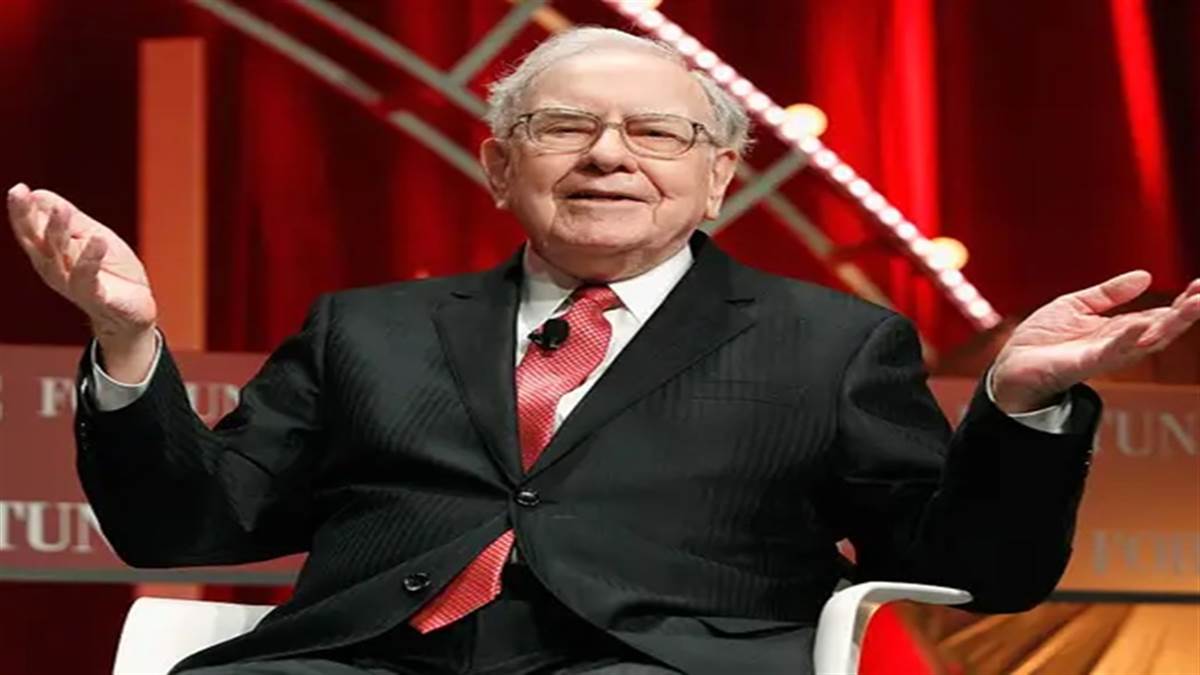 Warren Buffett Tips: खर्च करने के बाद जो बचा है उसे मत बचाओ, बल्कि बचाने के बाद जो बचा है उसे खर्च करो
