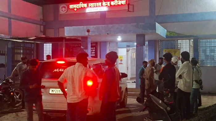 डिंडौरी में बाइकों की भिडंत में दो की मौत, राखी बांधकर लौट रही महिला समेत दो घायल