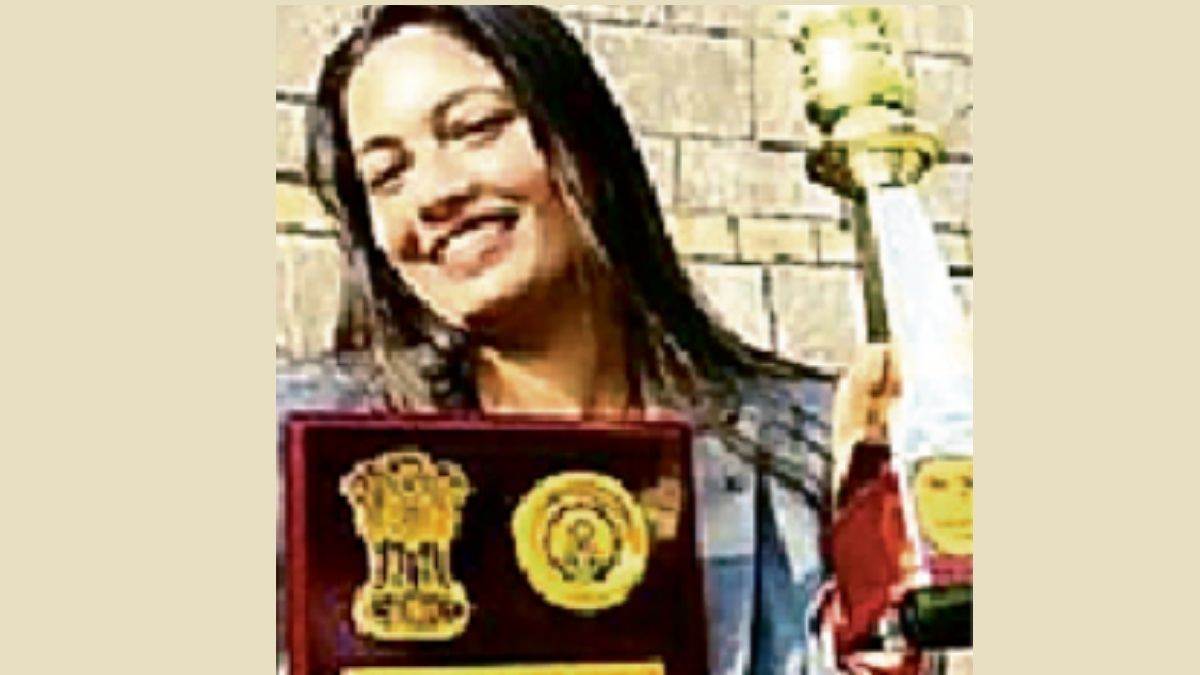 महिला ने खुदको ट्रेनी आईएएस और मध्य प्रदेश पर्यटन की एडिशनल डायरेक्टर बताकर ठग लिए 39.17 लाख रुपये