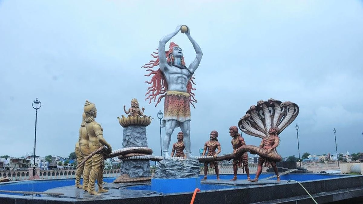 धार्मिक पर्यटन का मुख्य केंद्र बना उज्जैन, महाकाल लोक बनने के बाद तेजी से बढ़ी श्रद्धालुओं की संख्या