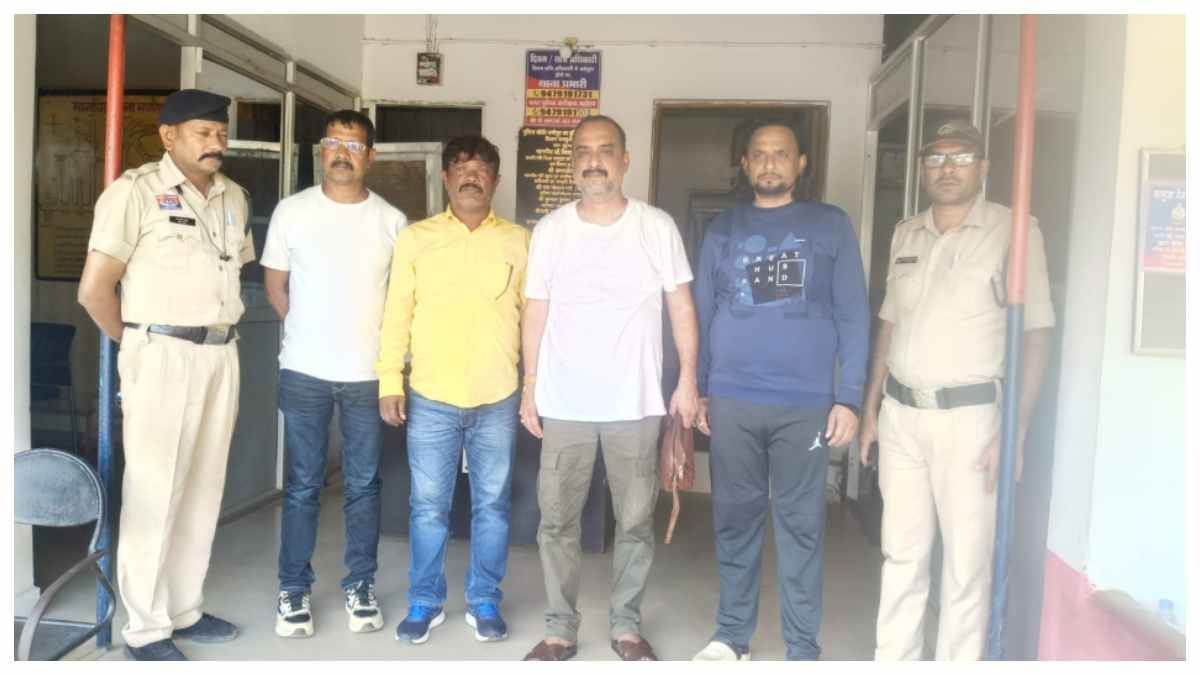 झारखंड से ओडिशा के रास्ते अंबिकापुर पहुंचे 4 कुख्यात गैंगस्टर गिरफ्तार, कार...