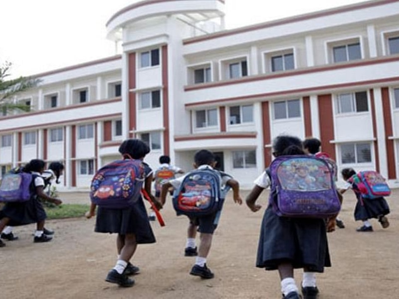 School Reopen: Schools will not open in Delhi from 1st November online education will continue Announcement Made