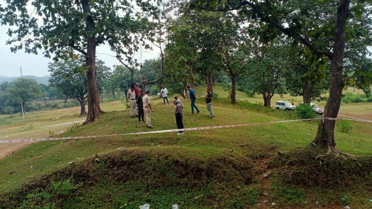 MP में सनसनीखेज हत्याकांड, गायब हुए युवक की पहाड़ी में मिली लाश, गर्दन पर गहरे घाव