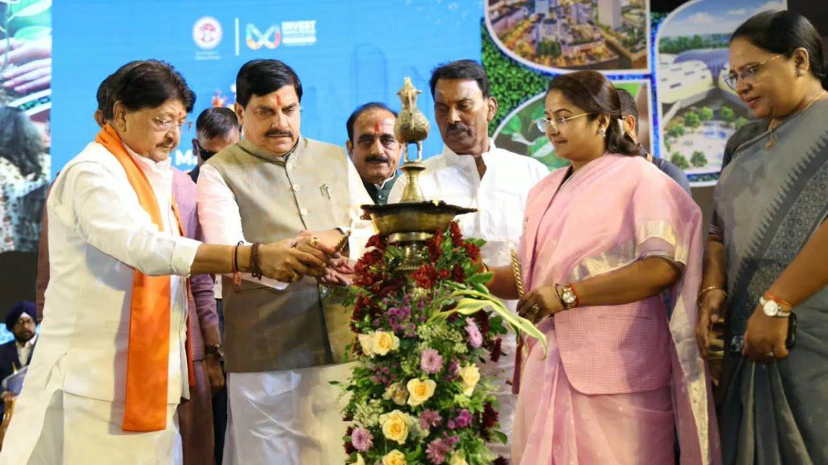 12 अल्प वर्षा वाले जिलों को दिया जाएगा विशेष पैकेज, अर्बन ग्रोथ कॉन्क्लेव में CM ने कहा- नई पहचान बनाएगा इंदौर का इकोनॉमिक रीजन