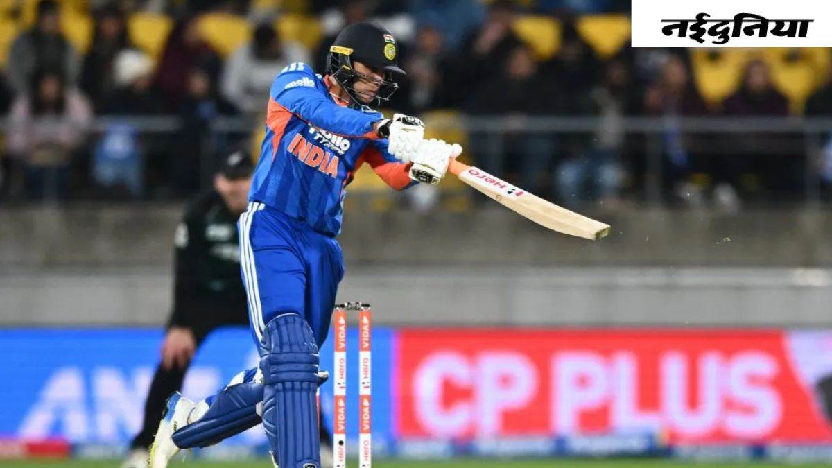 IND vs NZ: अभिषेक शर्मा बने 'सिक्सर' सुल्तान, हिटमैन रोहित शर्मा का रिकॉर्ड ध्वस्त, नंबर एक की कुर्सी पर काबिज
