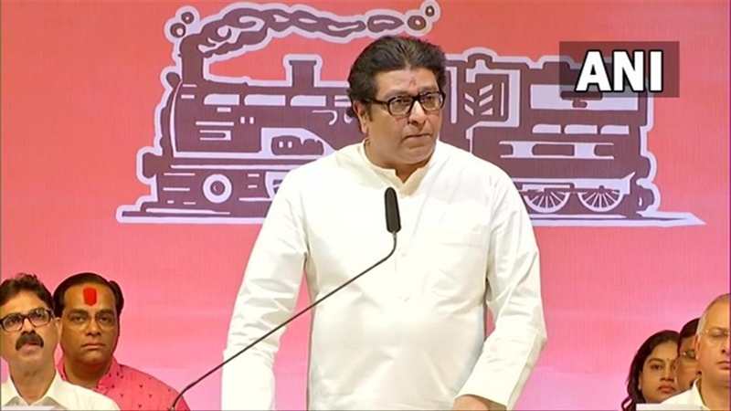 Raj Thackeray lashed out at Rahul Gandhi over Savarkar, said – Criticism of national heroes is unfair
– News X
