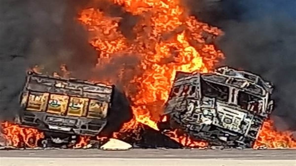 Jodhpur Accident: जोधपुर बाड़मेर मार्ग पर दो ट्रकों की टक्कर, लगी भीषण आग