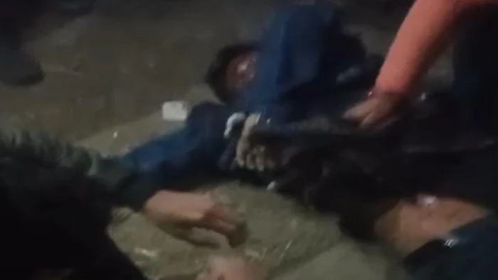 Raisen News: भोपाल रोड पर हादसा, सड़क पार कर रहे दो लोगों से बाइक टकराई, दो की मौत, तीन घायल