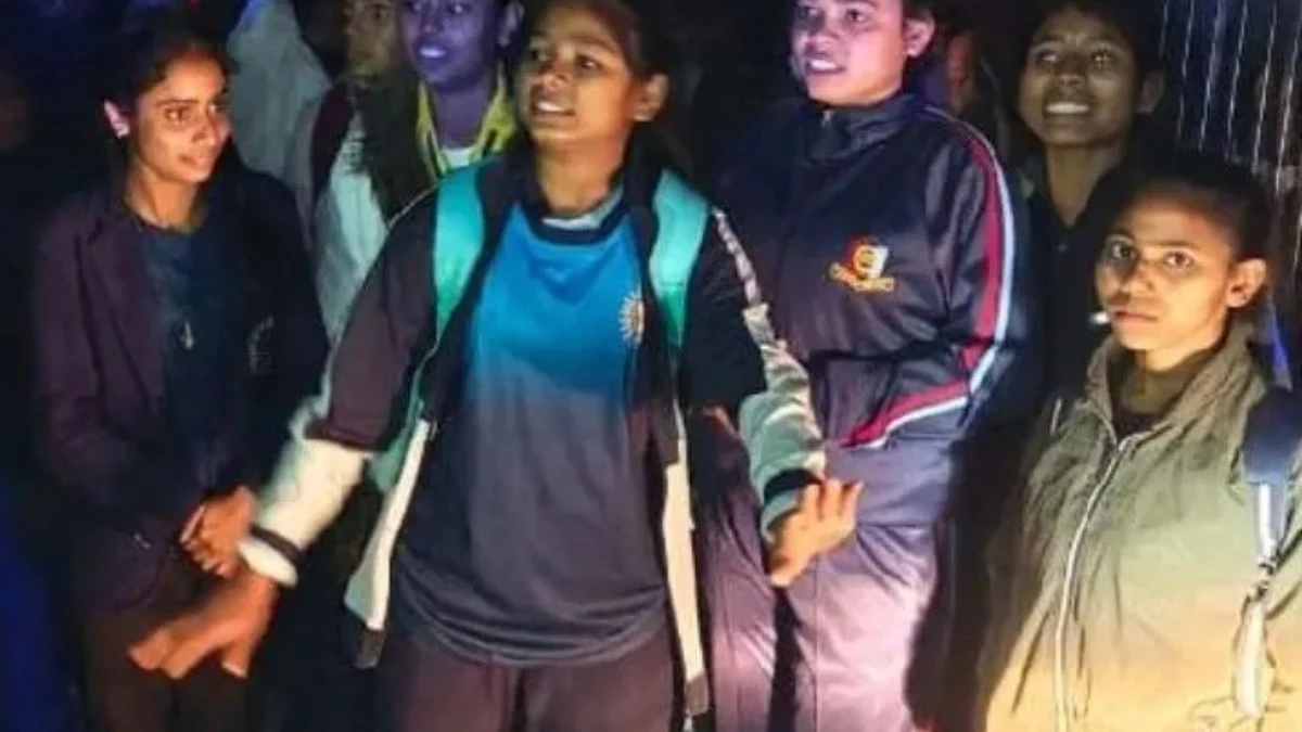 यूपी के इस जिले में सांसद खेल महोत्सव में पुरस्कार वितरण के दौरान हुआ हंगामा, पुलिस को संभालने पड़े हालात