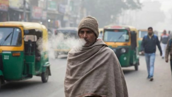 सर्दियों में मुंह से क्यों निकलता है सफेद धुआं, जानिए इसके पीछे का कारण क्या है