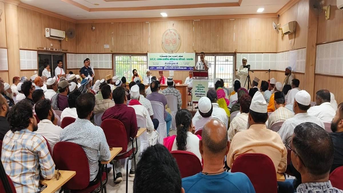 किसी की भी इबादत और तालीम नहीं रुकेगी, UCC परिचर्चा में बोले इंद्रेश कुमार