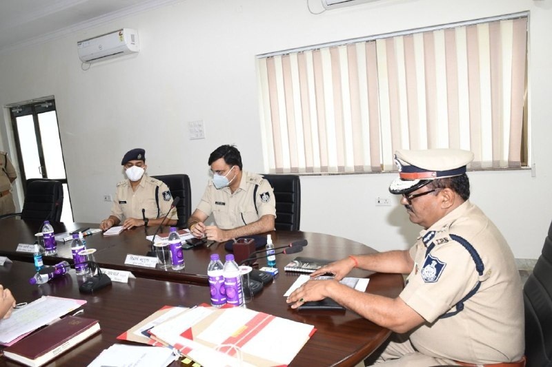 Jabalpur Crime News : अपराधियों के दांत खट्टे करेगी आइजी की यह रणनीति, पांच जिलों के एसपी से यह कहा