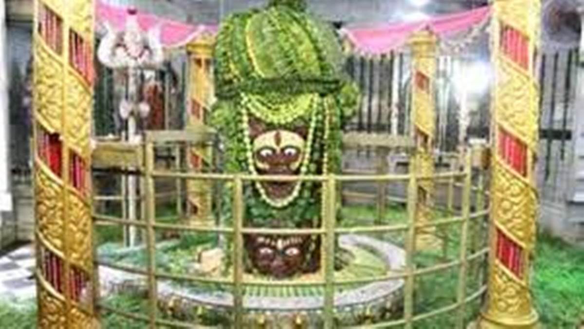 Sawan Somwar 2024: आज गर्भगृह के बाहर से ही बाबा पशुपतिनाथ के दर्शन, मंदसौर में दर्शन के लिए उमड़े श्रद्धालु