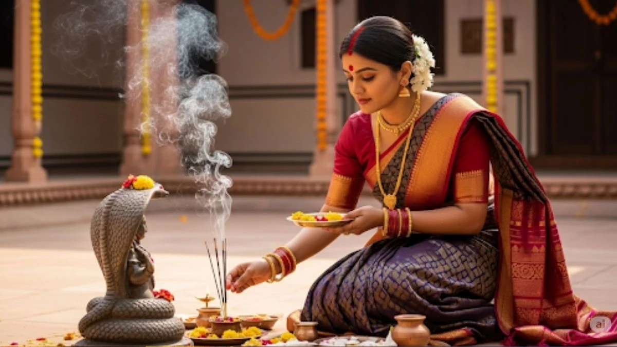 Nag Panchami: नाग देवता की कथा सुनकर दूर होंगे ग्रह व काल सर्प दोष, घर में आएगी सुख-समृद्धि