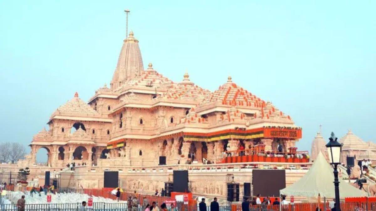 राम मंदिर चढ़ावा गणना व्यवस्था में बड़ा बदलाव, दान गिनने वाले कर्मचारियों की शिफ्ट हुई 8 घंटे, वेतन नहीं बढ़ने से अंसतोष