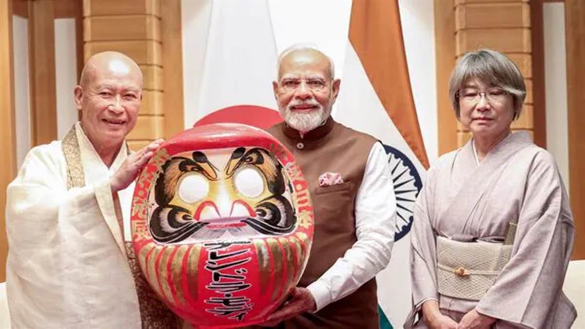 Daruma Doll: पीएम मोदी को जापान में डारूमा डॉल भेंट, क्‍यों मानी जाती है यह खास