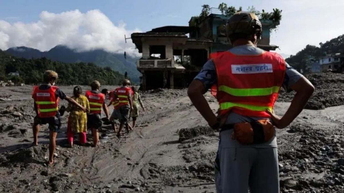 नेपाल में भीषण जलप्रलय से तबाही, अब तक  584 लोगों की मौत, 2482 लापता, 320 भारतीयों की तलाश जारी