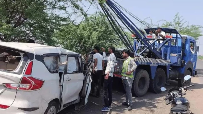 दिल्ली-मुंबई एक्सप्रेस-वे पर रतलाम के पास दो हादसों में चार लोगों की मौत, आठ घायल