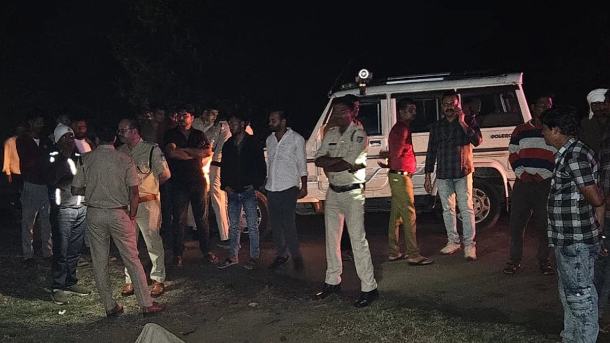 बेटे ने सब्बल से हमला कर मां-बाप की हत्या की, MP में सागर के देवरीकलां की घटना