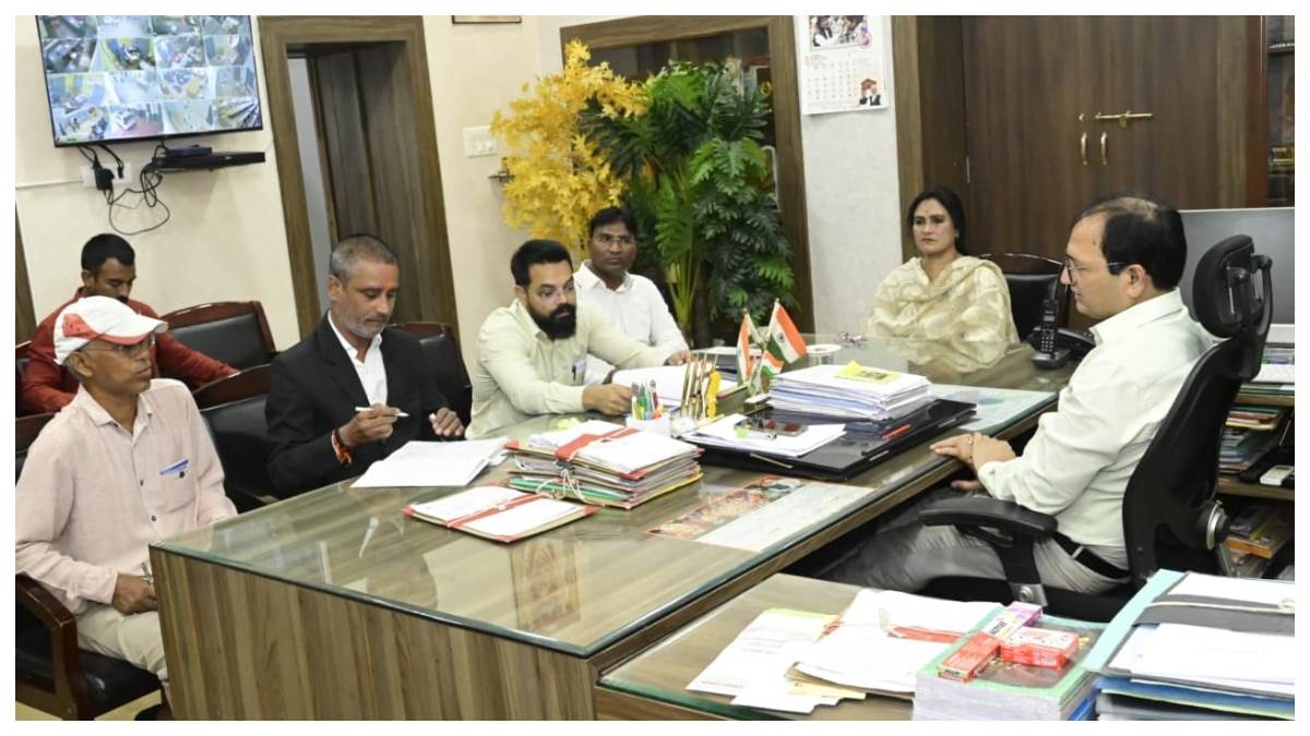 वोटर्स ध्यान दें... बिलासपुर में 40 मतदान केंद्रों के बदलेंगे सेक्शन, जल्द जारी होगी फाइनल लिस्ट