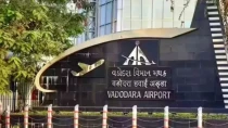 राजकोट एयरपोर्ट पर रनवे के पास लगी आग, वडोदरा करानी पड़ी एअर इंडिया फ्लाइट की इमरजेंसी लैंडिंग