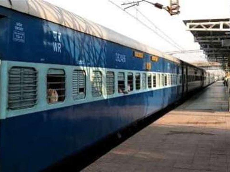 जबलपुर रेलवे: हमसफर ट्रेन में दो शयनयान के स्थाई कोच बढ़ाए