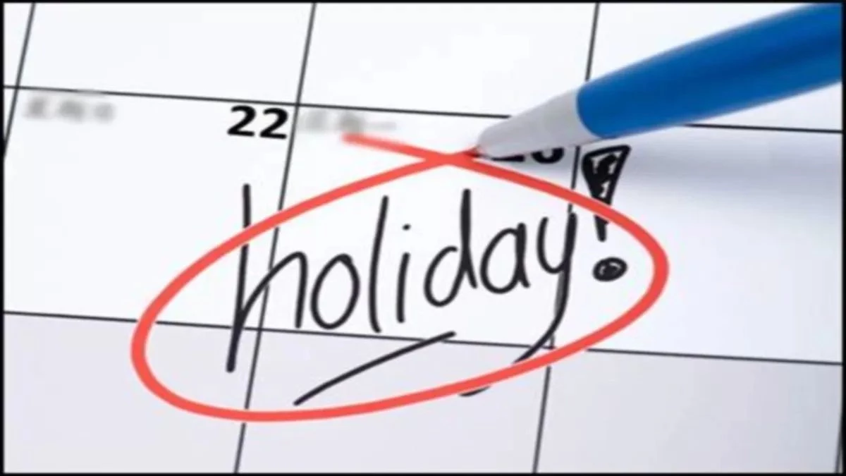 MP के सरकारी कर्मचारियों की मौज, साल 2026 में 238 दिन खुलेगा दफ्तर, गणेश चतुर्थी अब 'सामान्य अवकाश' में शामिल