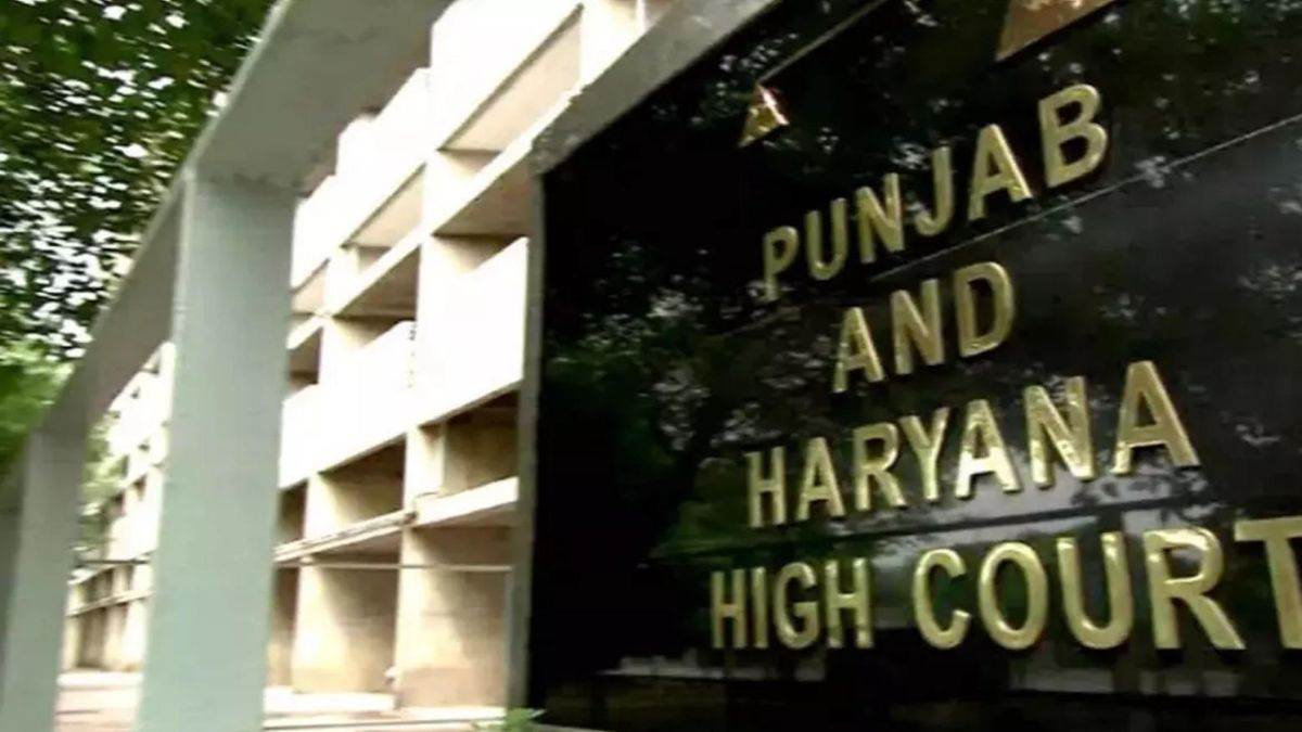 Chandigarh Mayor Polls: चंडीगढ़ मेयर मुद्दा, INDIA ब्लॉक को हाई कोर्ट से नहीं मिली राहत Chandigarh Mayor Polls: चंडीगढ़ मेयर मुद्दा, INDIA ब्लॉक को हाई कोर्ट से नहीं मिली राहत