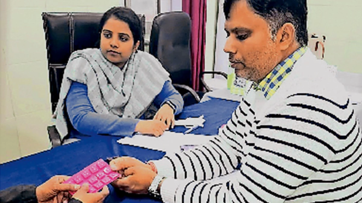 निकोटिन रिप्लेसमेंट थैरेपी : गुटका और सिगरेट की लत छुड़ाने एमपी के सरकारी अस्पतालों में फ्री में बांटी जा रही च्युइंग गम