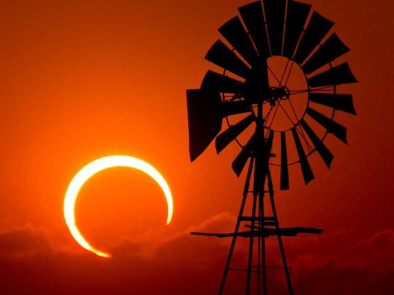 Surya Grahan 2022: रात 12:15 बजे शुरू होगा सूर्य ग्रहण, जानिए कितने घंटे रहे, कहां-कहां दिखेगा