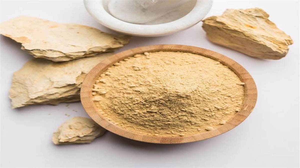 Multani Mitti: डेड स्किन सेल्स, सन बर्न, टैन हटाने में मददगार है मुल्तानी  मिट्टी, जानिए इसके फायदे - Multani Mitti is helpful in removing dead skin  cells sunburn tan know its benefits