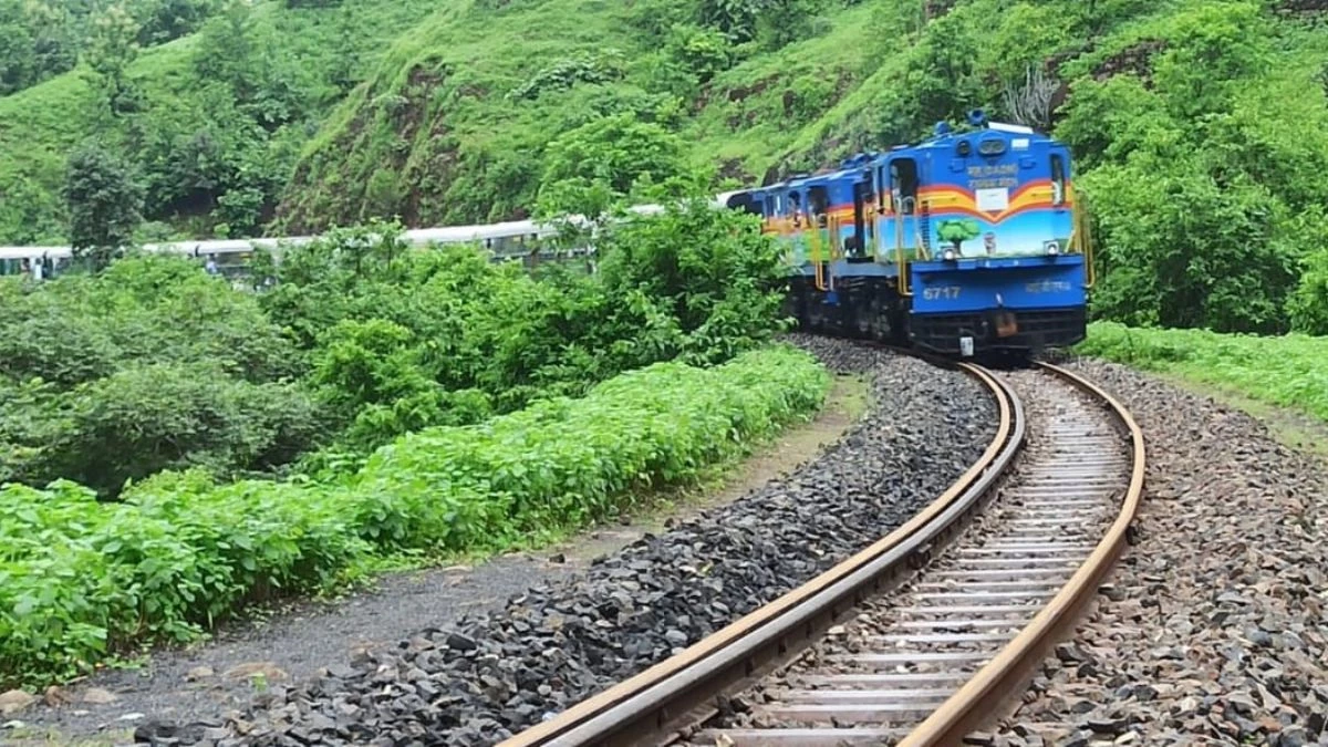 Indore: हेरिटेज ट्रेन के लिए पर्यटकों को अभी और करना होगा इंतजार, जानें कब जारी होगा शेड्यूल